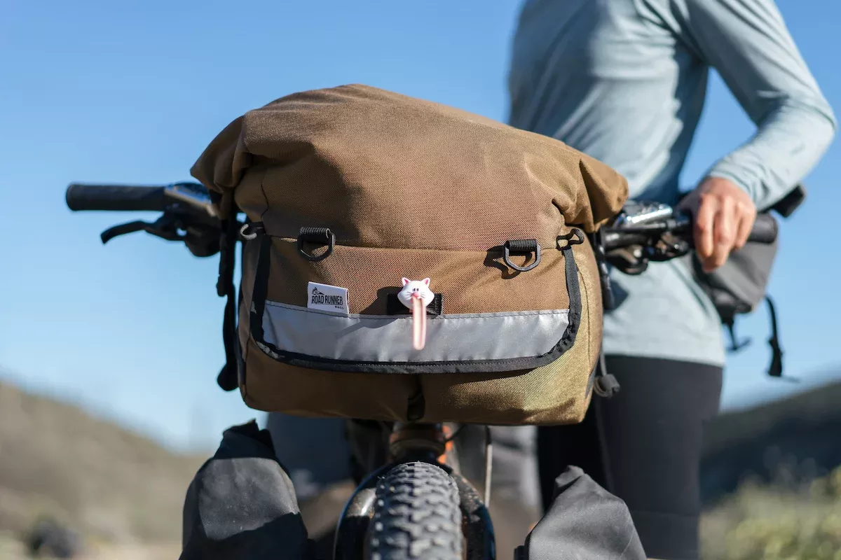 Middle Earth Jammer Handlebar Bag: 13L